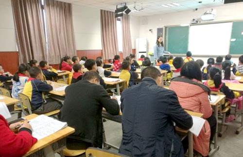 《鼴鼠的月亮河》導讀課