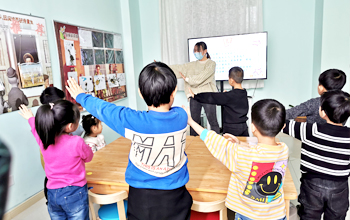 母語(yǔ)之美?幼兒-內(nèi)蒙古新桐閱讀館